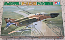 TAMIYA 60305 McDONNELL F-4C/D PHANTOM II  1:32