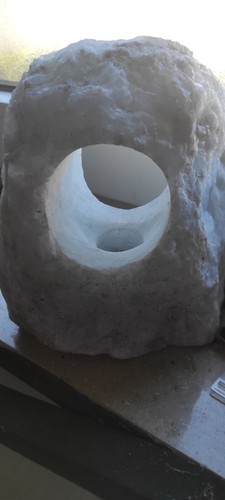 Quellstein mit bohrung aus - quellstein,