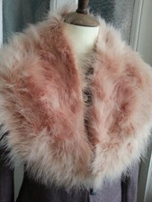 Neu Karstadt riesiger designer Damen Federkragen /Stola m. Futter, apricot Farbe