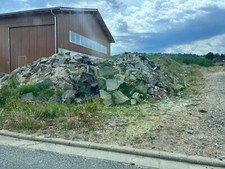 Bauaushub Erdaushub Asphalt Schotter Erde Füllmaterial kostenlos Výkop Asfalt