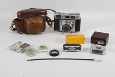 Q43B54- Konvolut Vintage Kamera Kodak Retinette II B mit Kamera Zubehör