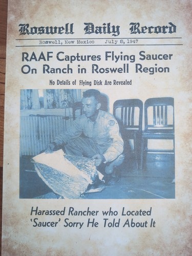 Roswell ufo flying - roswell,