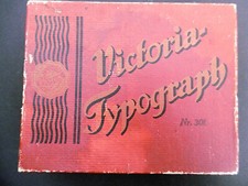 Victoria Typograph Nr 301, Setzkasten DDR, viele Buchstaben und Zubehör