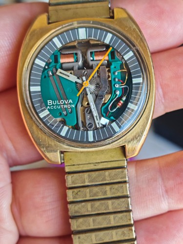 Bulova accutron spaceview for - accutron,