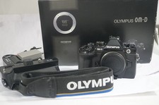 Olympus  OM-D  E-M1 , 1te Serie , Systhem  Digitalkamera  mit Batteriegriff OVP