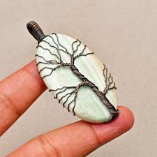 Grüner Schweizer Opal