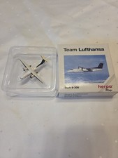 Herpa Dash 8-300 Team