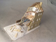 Pola Stadthaus groß meist gut gebaut  Spur  N Abbruch