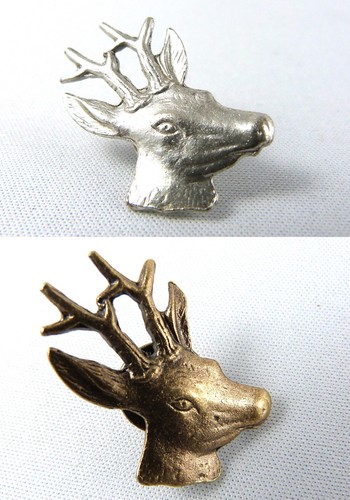 Trachten pin art reh - art,