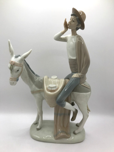 Rare vintage lladro the honey - rare,