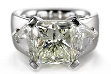 Ring 3 Diamanten insg. 6,5 ct