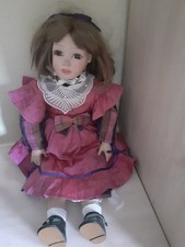 Nostalgische Puppe, liebevolle Details