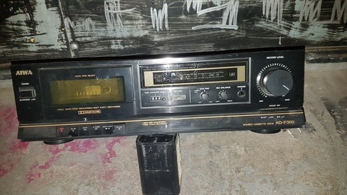 Aiwa f 300 tape - 80's,