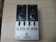 BEHRINGER Professionelle aktive 2-Kanal DI-Box mit Splitter ULTRA-DI D120