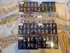 8 Sets Ü Eier Figuren Sets Happy Hippo Crazy Crocos Zwerge Piggys 80 Figuren