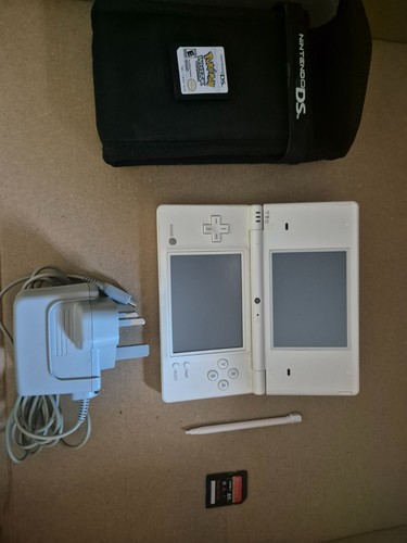 Nintendo dsi pokemon reshiram - nintendo,