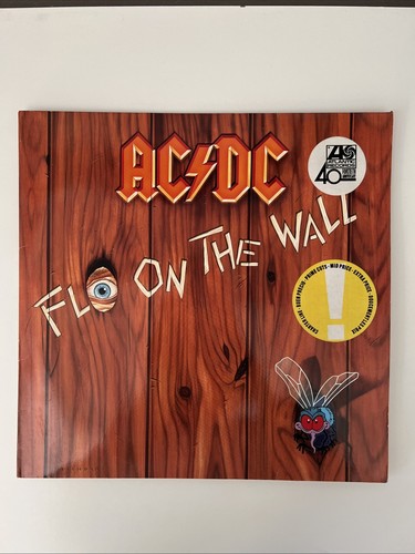 Fly the wall atlantic - the,