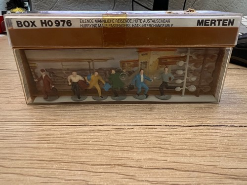 Merten 976 eilende männliche - 976,