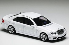 MB Mercedes Benz E63 - (W211)  - white - MK Model 1:64