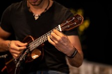 Ortega Konzert Ukulele Elite ***NEU*** aus Zirikote + Tonabnehmer + Elite Gigbag