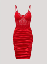 Sexy Spitzenkleid mit