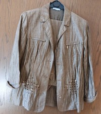 MARCONA Damen Hosenanzug, braun , Knitteroptik m.Pailetten und Perlen bestickt. 
