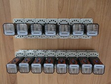8 x Schrack Relais RL 301024 mit Sockel 111 PGS, 24 V, 10 A/250 V~