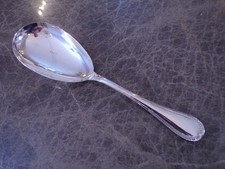 Christofle Modell MALMAISON Vorleger Reislöffel versilbert !