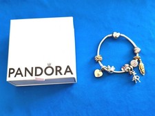 Pandora Herz-Armband mit 8 x