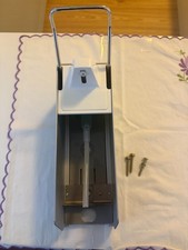 TEMDEX Händedesinfektionsmittel- und Seifenspender mit kurzem Armhebel