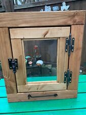 Altes Holzfenster,  mit Rahmen und Glasscheiben  4mm