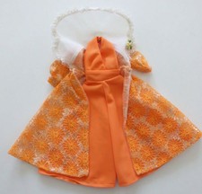 Petra Plasty #5812 Boutique