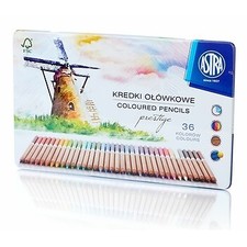 Buntstifte aus Zedernholz in