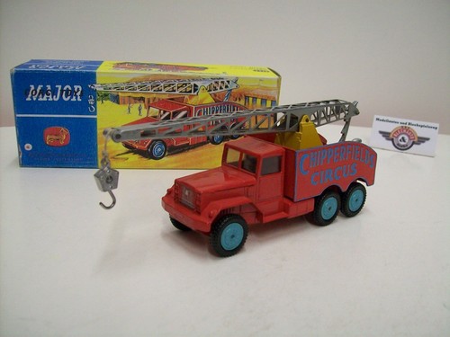 Corgi toys chipperfield s - corgi, "chipperfield´s"