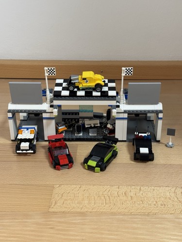 Lego 8681 tuner - tuner, garage