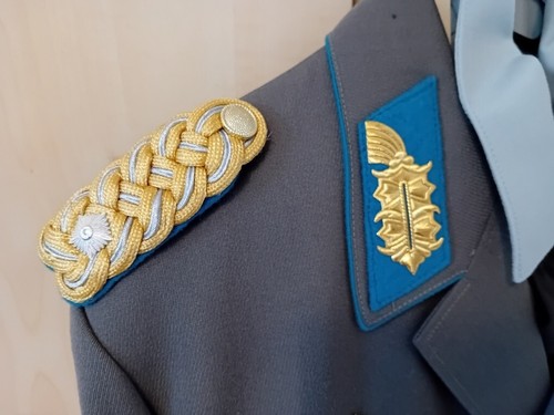 Nva general uniform lsk - nva,