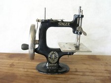 TOP Antike Kinder Nähmaschine