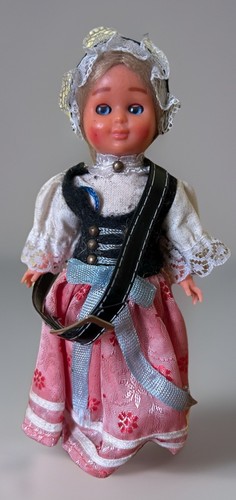 Vintage trachtenpuppe mit - vintage,