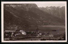 Ansichtskarte Odda, Totalansicht mit Fjordpanorama, Dampfer 1910 