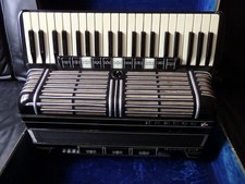 Hohner Morino IV M 120