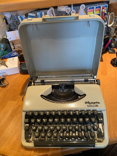 Alte analog schreibmaschine - alte,