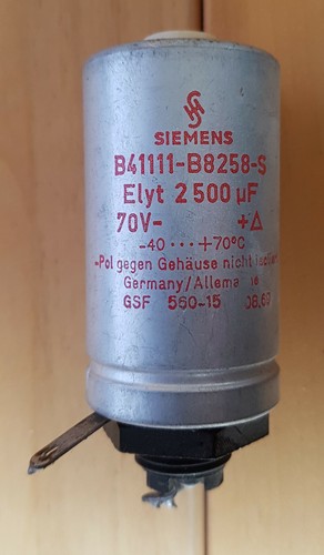 Becherkondensator - , (elko)