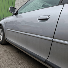 8L3831051B Alte Tür. Links