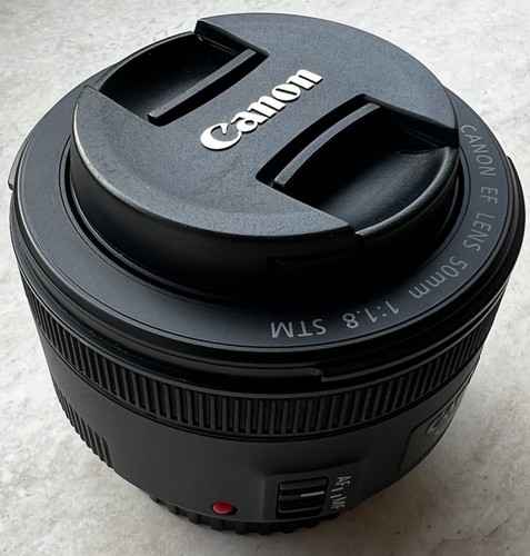 Canon 50mm 8 stm - 50mm, f/1,8
