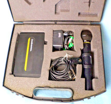 Audio Technica ATW-T702 Sender Hand Mikrofon Set mit ATW-R700 Empfänger + Koffer