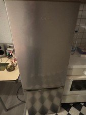 Kühl-Gefrierkombi in