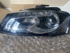 Frontscheinwerfer Hella Audi A3 8P   1 LL09648-41