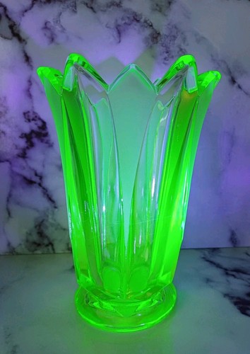 Uranglas vase art - vase, deco