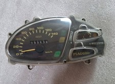 E. Piaggio Sfera 125 RST M01 Tacho Cockpit Instrumente 33536 km