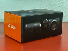 Sony a6700 Kamera Set mit Objektiv Sony 18-135mm F/3.5-5.6. Nur 684 Klicks